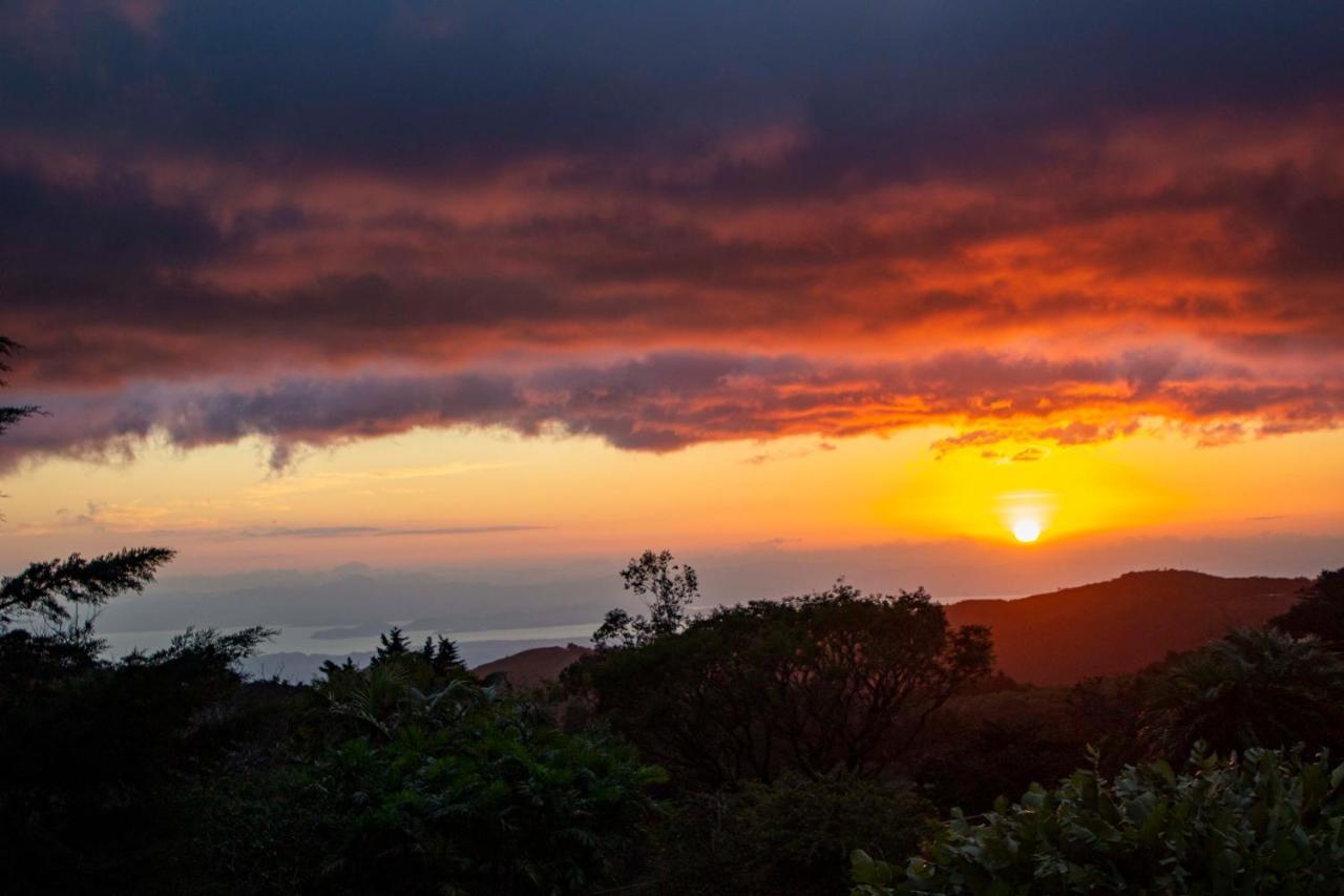 Sunset Monteverde ภายนอก รูปภาพ